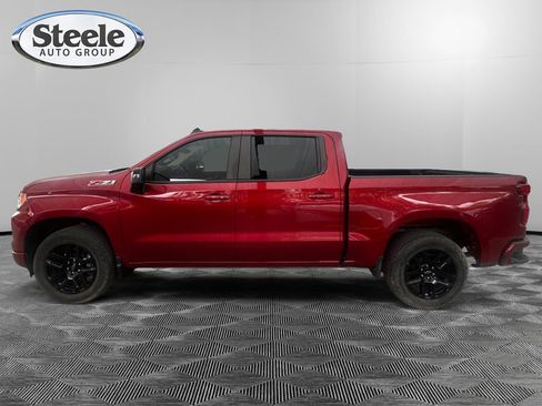 Used 2023 Chevrolet Silverado 1500 RST w/ Convenience Package II AWD/4WD image 2