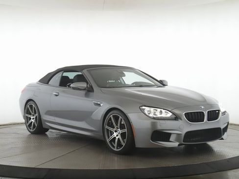 Used 2014 BMW M6 Convertible image 2