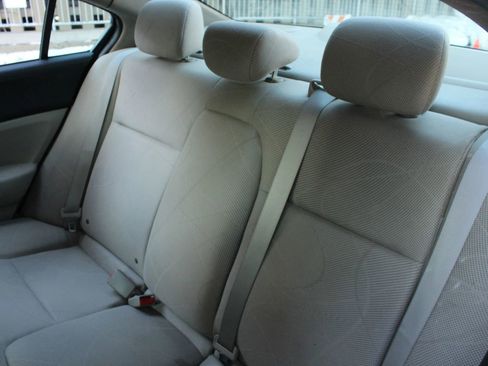 Used 2012 Honda Civic LX image 16