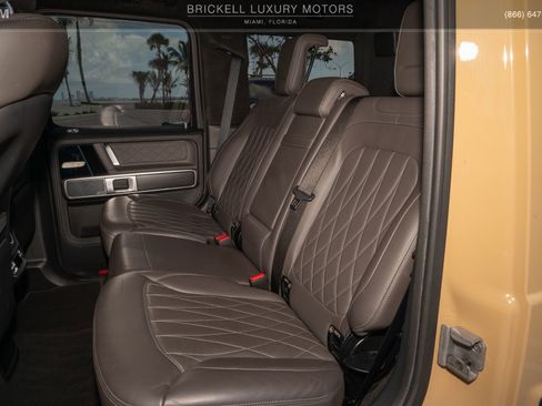 Used 2022 Mercedes-Benz G 550 image 9
