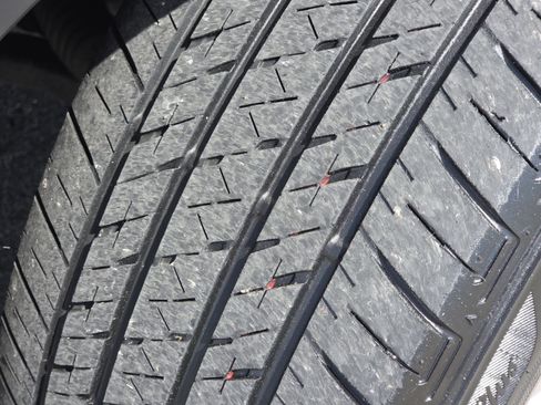 Used 2025 Honda CR-V EX image 13
