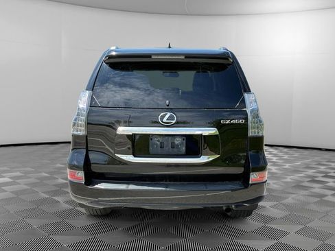 Used 2017 Lexus GX 460 Premium w/ Premium Package AWD/4WD image 4