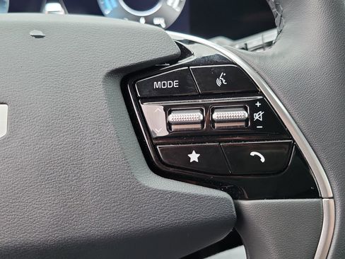 Used 2025 Kia Niro Wind image 8