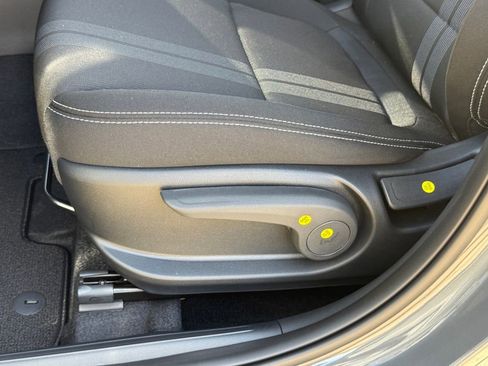 New 2026 Hyundai Venue SEL image 24