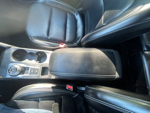 Used 2024 Ford Escape Platinum AWD/4WD image 20