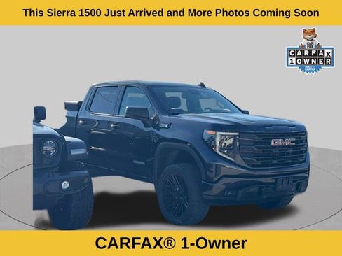 Used 2024 GMC Sierra 1500 Elevation AWD/4WD image 2