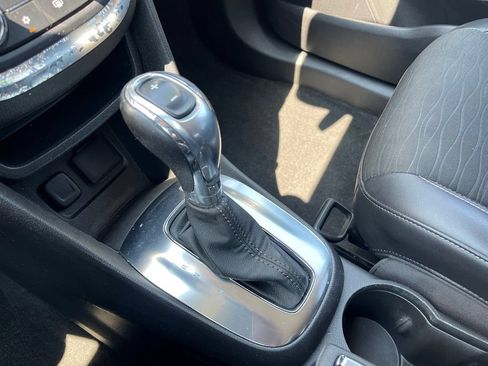 Used 2016 Buick Encore FWD image 23