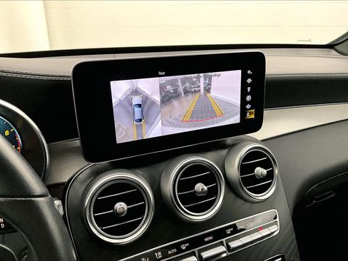 Certified 2023 Mercedes-Benz GLC 300 4MATIC Coupe image 29