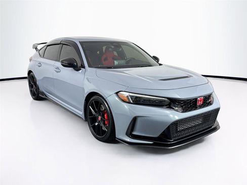Used 2023 Honda Civic Type R image 8