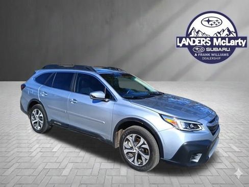 Used 2020 Subaru Outback Limited image 8