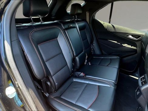 Used 2024 Chevrolet Equinox RS w/ RS Leather Package AWD/4WD image 22
