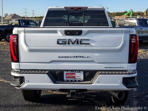 New 2026 GMC Sierra 2500 Denali Ultimate image 6