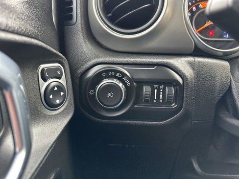 Certified 2021 Jeep Wrangler Unlimited Sport image 27