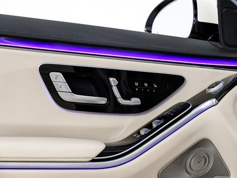 Used 2023 Mercedes-Benz S 500 S 500 image 45