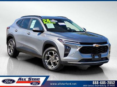 Used 2024 Chevrolet Trax LT w/ Driver Confidence Package