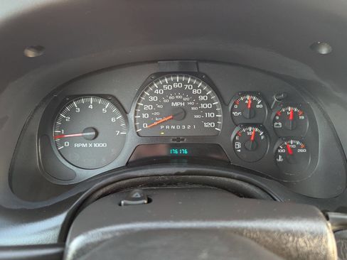 Used 2008 Chevrolet TrailBlazer LT w/ Sun And Sound Package image 19