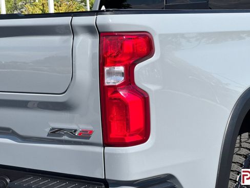 Certified 2024 Chevrolet Silverado 1500 ZR2 w/ Technology Package AWD/4WD image 34