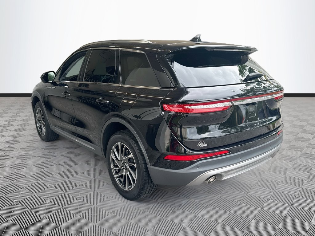 Used 2022 Lincoln Corsair FWD image 8