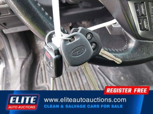 Used 2013 Subaru Impreza 2.0i Sport Premium image 21