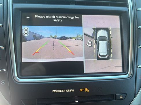 Used 2019 Lincoln Nautilus Reserve AWD/4WD image 24