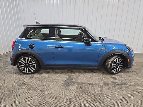 Used 2023 MINI Cooper S image 2