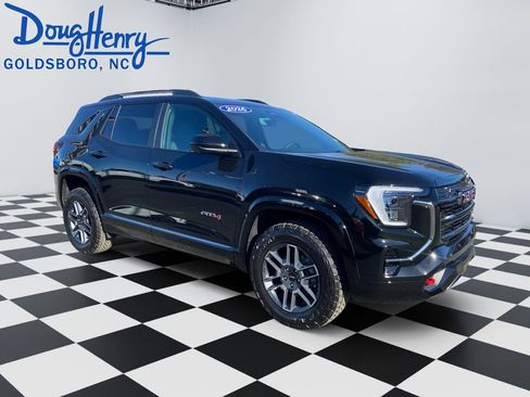 New 2026 GMC Terrain AT4 w/ Technology Package II AWD/4WD image 7