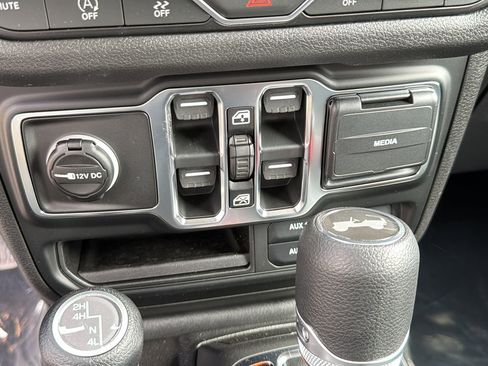 New 2026 Jeep Wrangler Unlimited Sport AWD/4WD image 28