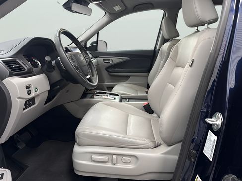Used 2023 Honda Ridgeline RTL image 13