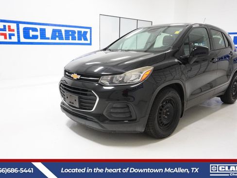 Used 2018 Chevrolet Trax LS w/ LPO, Protection Package image 1