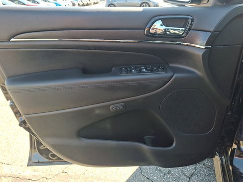 Used 2021 Jeep Grand Cherokee High Altitude image 12