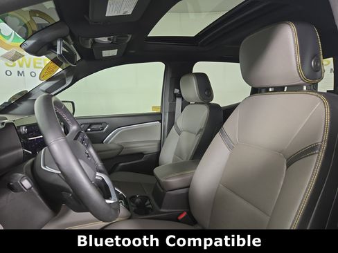 Certified 2024 Chevrolet Colorado ZR2 w/ ZR2 Convenience Package III image 11