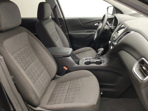 Used 2024 Chevrolet Equinox LT w/ Driver Convenience Package AWD/4WD image 21