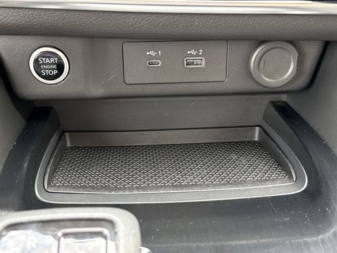Used 2023 Nissan Rogue SV FWD image 26
