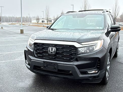 Used 2023 Honda Passport EX-L image 16