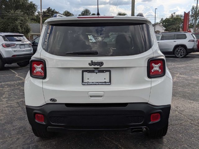 Used 2021 Jeep Renegade Latitude w/ Sun & Sound Group FWD image 5