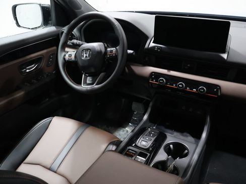 New 2026 Honda Pilot TrailSport image 20