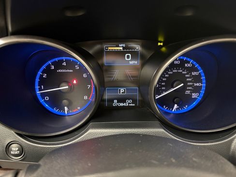 Used 2018 Subaru Outback 3.6R Limited image 16