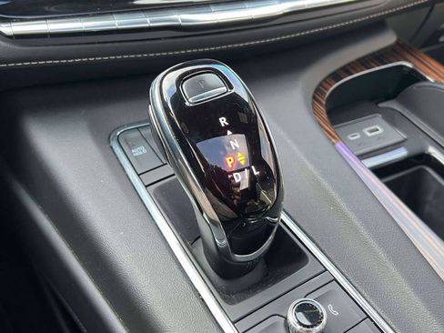 Used 2023 Cadillac Escalade ESV Premium Luxury w/ Performance Package image 16