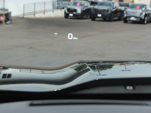 New 2026 GMC Canyon Denali w/ LPO, Denali Black Edition image 7