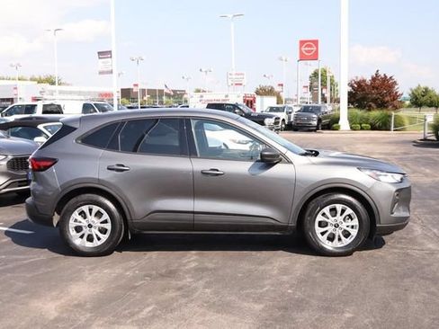 Certified 2025 Ford Escape Active FWD image 5