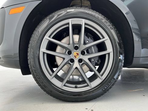 Used 2026 Porsche Macan AWD/4WD image 27