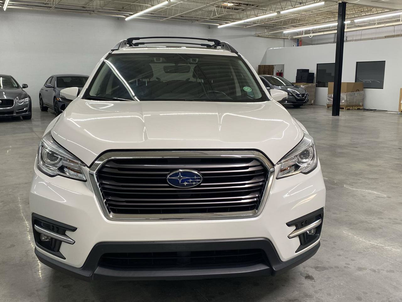 Used 2021 Subaru Ascent Limited w/ Technology Package AWD/4WD image 3