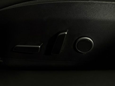 Used 2023 Tesla Model 3 Standard Range image 22