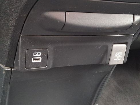 Used 2024 Honda Odyssey Sport image 25