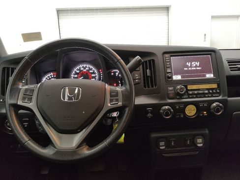 Used 2014 Honda Ridgeline SE image 22