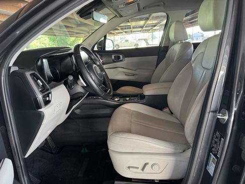 Used 2022 Kia Sorento S AWD/4WD image 28