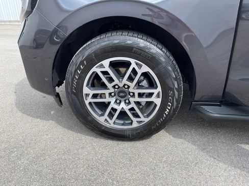 Used 2025 Ford Expedition Max Active image 11