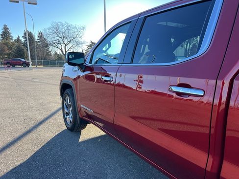 Used 2023 GMC Sierra 1500 SLT w/ SLT Premium Package image 10