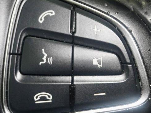 Used 2015 Mercedes-Benz CLA 250 image 25