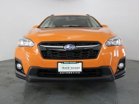 Used 2018 Subaru Crosstrek 2.0i Premium AWD/4WD image 2